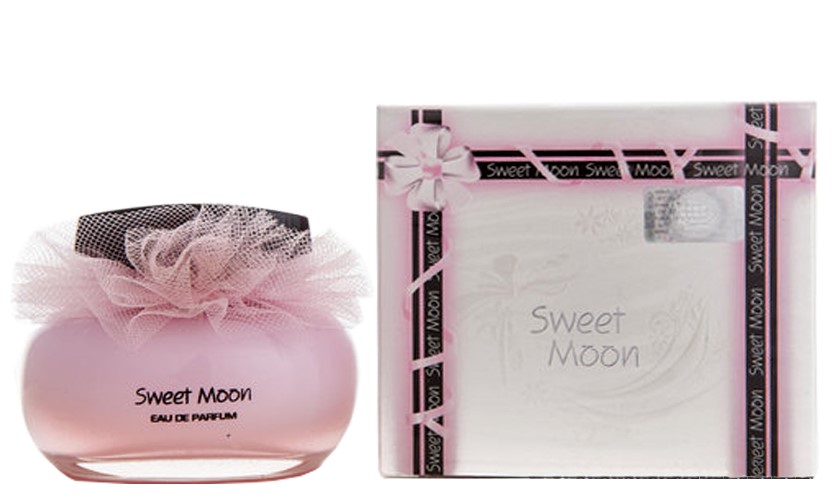 Fragrance moon. Арабский Парфюм Свит Мун. Sweet Moon духи. Туалетная вода Sweet. Туалетная вода Свит Вумен.